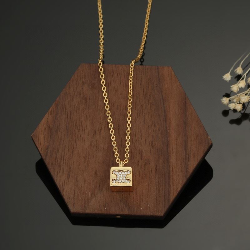 Ce1i*e necklaces